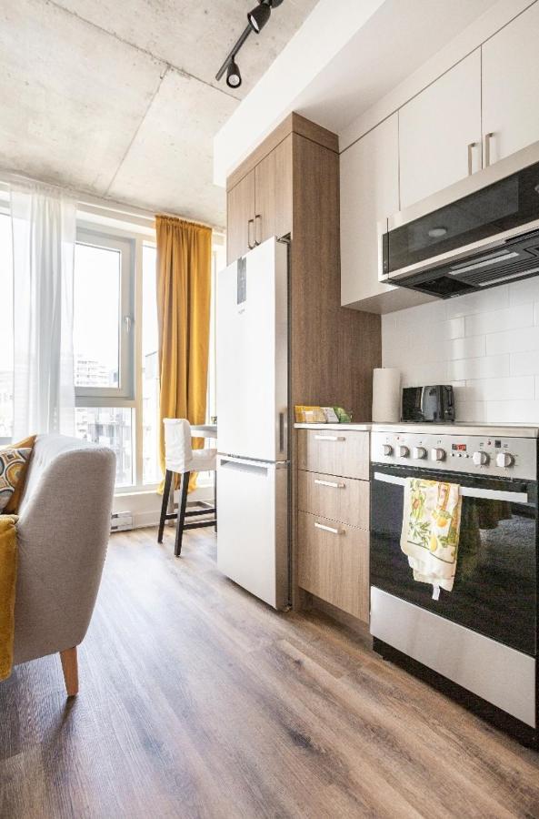 The Catherinoise, Condo In Heart Of Downtown Montreal Exterior photo